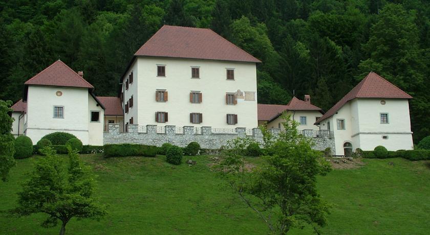Grad Strmol Hotel Cerklje na Gorenjskem Exterior photo